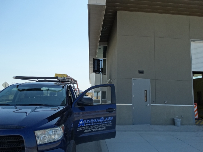 Ehrenbergh-port-of-entry_2